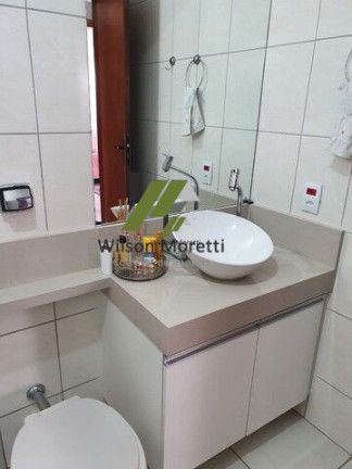 Imagem Casa com 3 Quartos à Venda, 190 m²