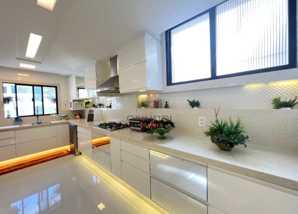 Imagem Apartamento com 5 Quartos à Venda, 480 m² em Praia Da Costa - Vila Velha Imagem Apartamento com 5 Quartos à Venda, 480 m² em Praia Da Costa - Vila Velha