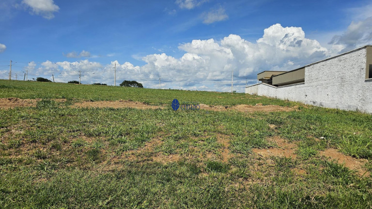 Terreno à Venda, 800 m² em Zona Rural - Abadiânia