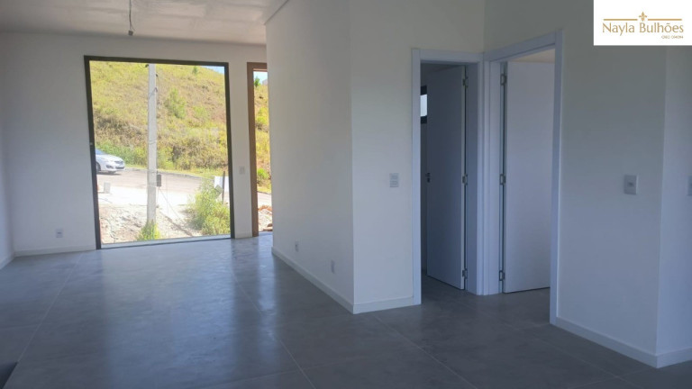 Imagem Sobrado com 3 Quartos à Venda, em Sertão Do Maruim - São José Imagem Sobrado com 3 Quartos à Venda, em Sertão Do Maruim - São José