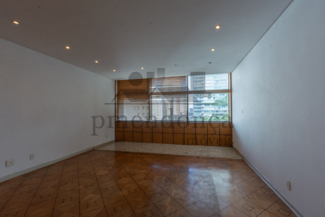 Apartamento com 3 Quartos à Venda, 205 m² em Jardim América - São Paulo