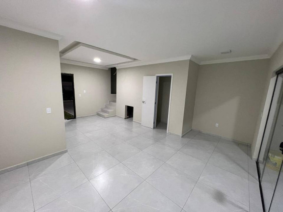 Imagem Casa com 2 Quartos à Venda, 110 m² em Ingleses Do Rio Vermelho - Florianópolis