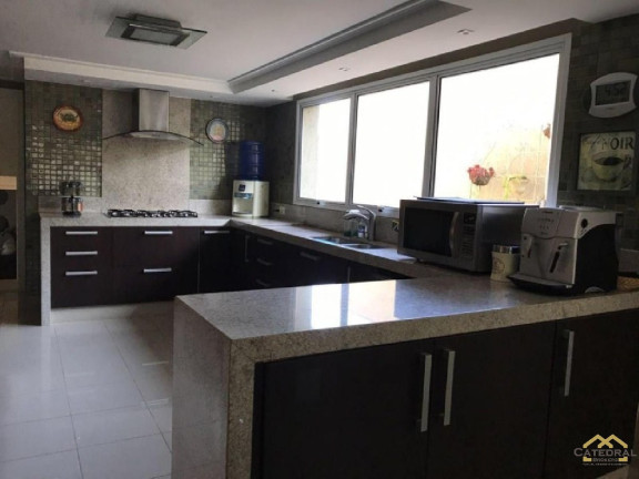 Imagem Sobrado com 3 Quartos à Venda, 2.000 m² em Jardim Novo Mundo - Jundiaí