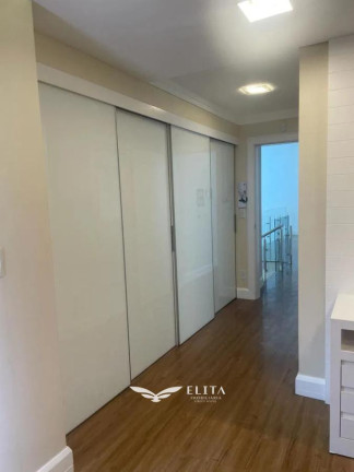 Imagem Casa com 4 Quartos à Venda, 327 m² em Centro - Barra Velha