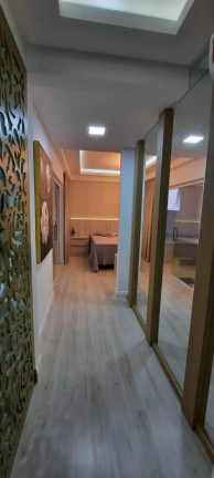 Imagem Apartamento com 4 Quartos à Venda, 273 m² em Meia Praia - Itapema