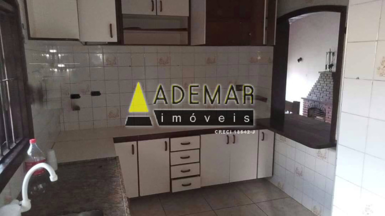 Imagem Casa com 3 Quartos à Venda, em Eldorado - Diadema Imagem Casa com 3 Quartos à Venda, em Eldorado - Diadema