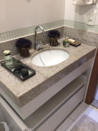 Imagem Apartamento com 2 Quartos à Venda, 90 m² em Praia Da Costa - Vila Velha Imagem Apartamento com 2 Quartos à Venda, 90 m² em Praia Da Costa - Vila Velha