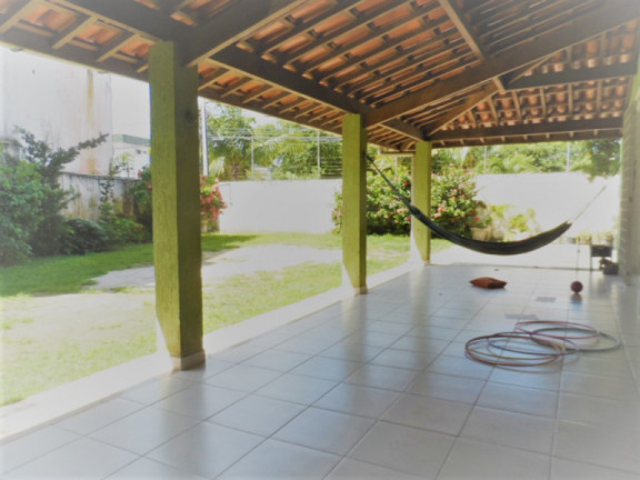 Imagem Casa com 5 Quartos à Venda, 220 m²
