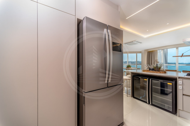 Imagem Apartamento com 4 Quartos à Venda, 237 m² em Centro - Balneário Camboriú Imagem Apartamento com 4 Quartos à Venda, 237 m² em Centro - Balneário Camboriú