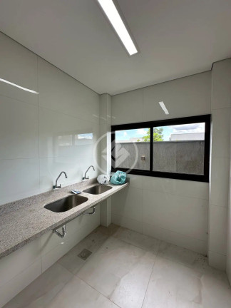 Imagem Casa com 5 Quartos à Venda, 400 m² em Condomínio Portal Do Sol Golfe Green - Goiânia Imagem Casa com 5 Quartos à Venda, 400 m² em Condomínio Portal Do Sol Golfe Green - Goiânia