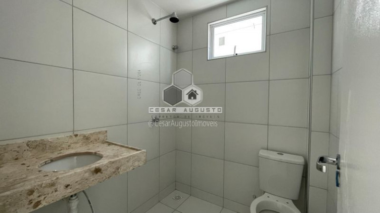 Imagem Casa com 4 Quartos à Venda, 127 m²