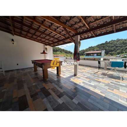 Casa com 2 Quartos à Venda, 180 m² em Tabuleiro - Camboriú