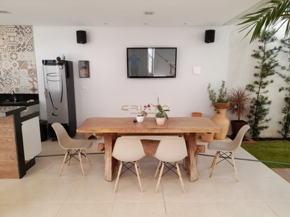 Sobrado com 3 Quartos à Venda, 382 m² em Anápolis City - Anápolis