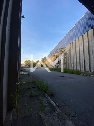 Imagem Imóvel com 10 Quartos para Alugar, 7.245 m² em água Chata - Guarulhos Imagem Imóvel com 10 Quartos para Alugar, 7.245 m² em água Chata - Guarulhos