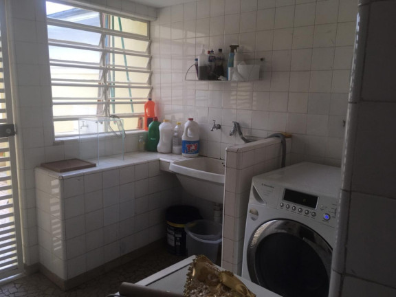 Imagem Casa à Venda, em Jacareí Imagem Casa à Venda, em Jacareí