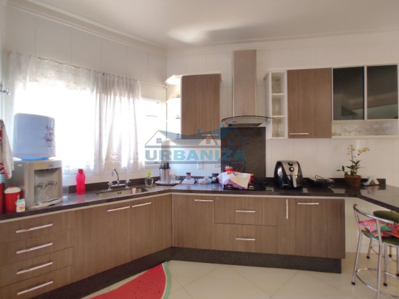 Imagem Casa com 3 Quartos à Venda, 242 m² em Bosque Da Saúde - Birigui