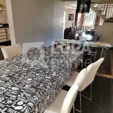 Imagem Casa com 4 Quartos à Venda, 370 m² em Jardim Franca - São Paulo Imagem Casa com 4 Quartos à Venda, 370 m² em Jardim Franca - São Paulo