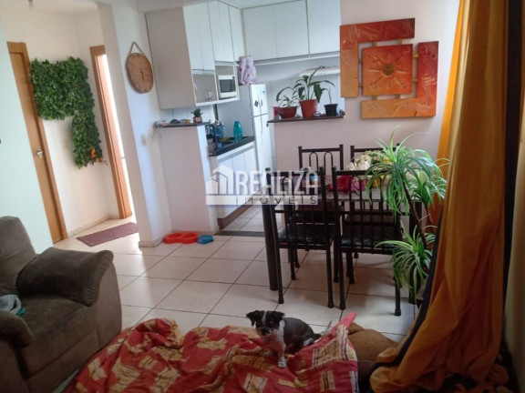 Apartamento com 2 Quartos à Venda, 50 m² em Fabrício - Uberaba