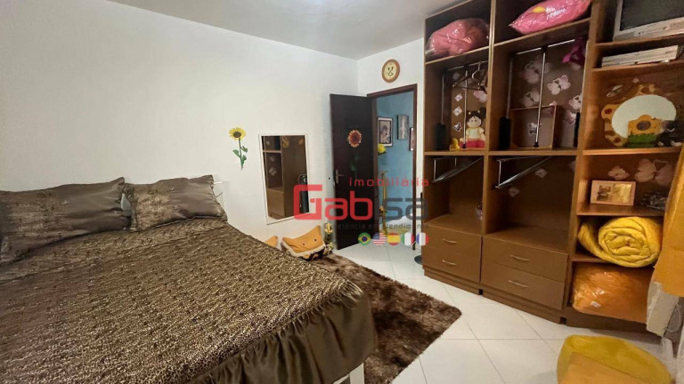 Imagem Casa com 2 Quartos à Venda, 70 m² em Portinho - Cabo Frio