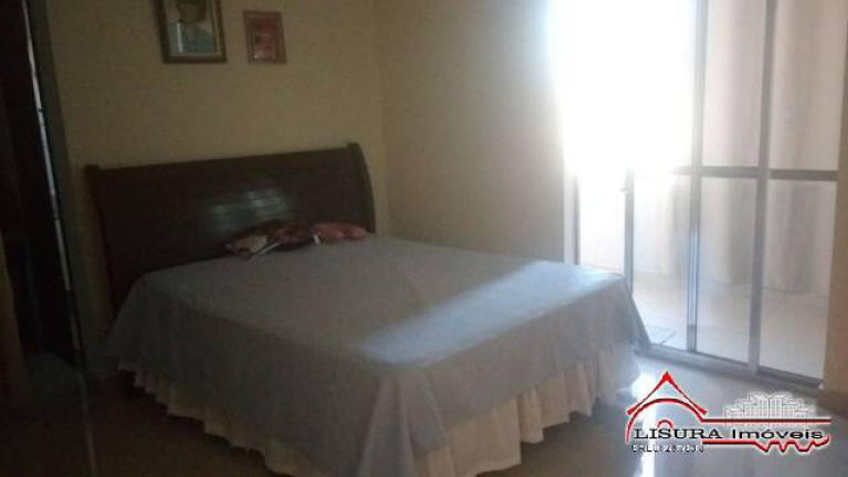 Imagem Casa com 3 Quartos à Venda, 217 m² em Loteamento Villa Branca - Jacareí Imagem Casa com 3 Quartos à Venda, 217 m² em Loteamento Villa Branca - Jacareí