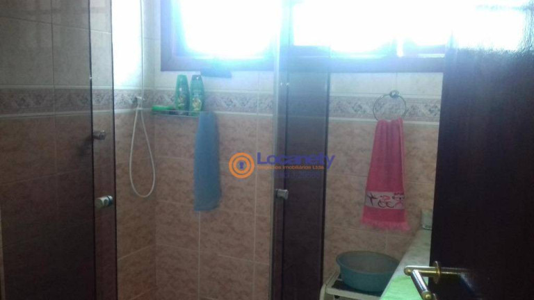Imagem Sobrado com 3 Quartos à Venda, 217 m² em Quarta Divisão - Ribeirão Pires