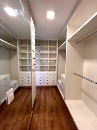 Imagem Imóvel com 4 Quartos à Venda, 234 m² em Brooklin - São Paulo Imagem Imóvel com 4 Quartos à Venda, 234 m² em Brooklin - São Paulo