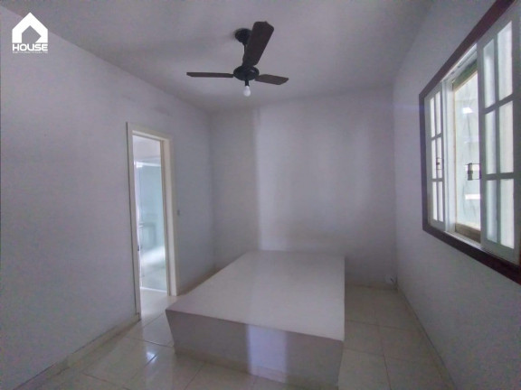 Imagem Casa com 2 Quartos à Venda, 250 m² em Setiba - Guarapari