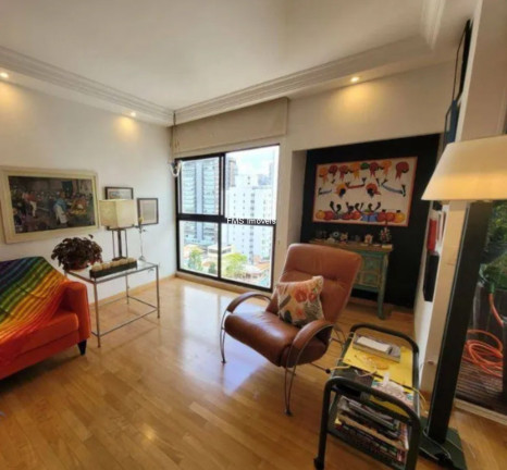 Imagem Imóvel com 3 Quartos à Venda, 125 m² em Moema - São Paulo