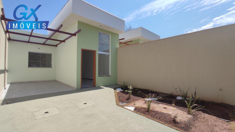 Casa com 3 Quartos à Venda, 87 m² em São Pedro - Esmeraldas