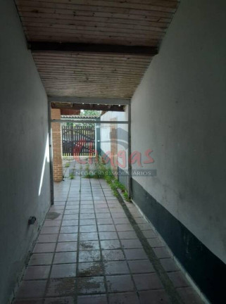 Imagem Casa com 2 Quartos à Venda, 250 m² em Aruan - Caraguatatuba Imagem Casa com 2 Quartos à Venda, 250 m² em Aruan - Caraguatatuba