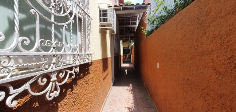 Imagem Casa com 3 Quartos à Venda, 410 m² em Centro - Niterói