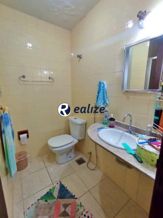 Imagem Imóvel com 2 Quartos à Venda, 100 m² em Centro - Guarapari