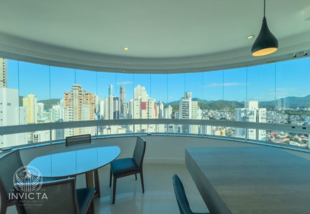 Imagem Apartamento com 3 Quartos à Venda, 127 m² em Centro - Balneário Camboriú Imagem Apartamento com 3 Quartos à Venda, 127 m² em Centro - Balneário Camboriú