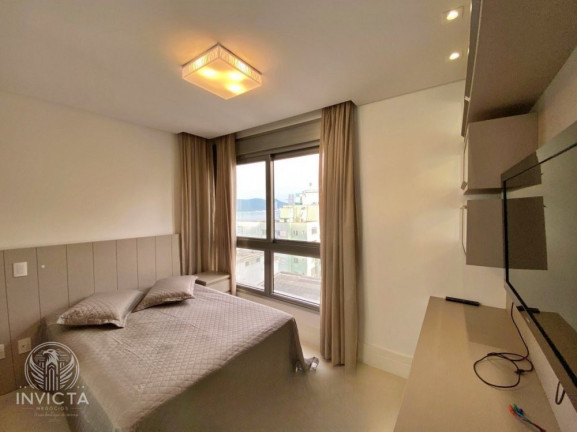 Imagem Apartamento com 4 Quartos à Venda, 295 m² em Centro - Balneário Camboriú Imagem Apartamento com 4 Quartos à Venda, 295 m² em Centro - Balneário Camboriú