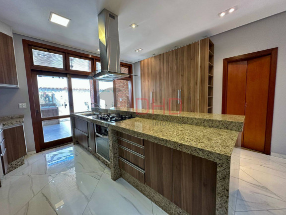 Imagem Casa de Condomínio com 3 Quartos à Venda, 209 m² em Horto Florestal - Sorocaba