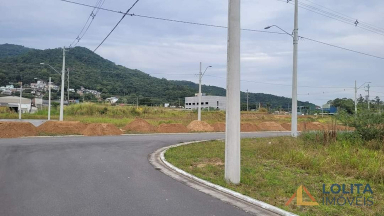 Imagem Terreno à Venda, 459 m² em Real Parque - Florianópolis Imagem Terreno à Venda, 459 m² em Real Parque - Florianópolis