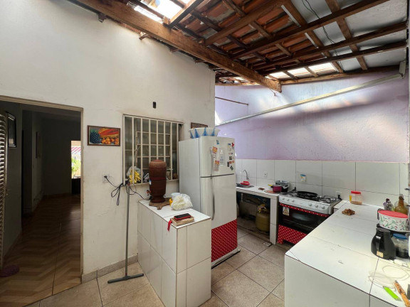 Imagem Casa com 3 Quartos à Venda, em Recanto Dos Pássaros - Cuiabá Imagem Casa com 3 Quartos à Venda, em Recanto Dos Pássaros - Cuiabá