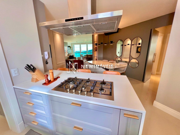 Imagem Apartamento com 3 Quartos à Venda, 173 m² em Pioneiros - Balneário Camboriú Imagem Apartamento com 3 Quartos à Venda, 173 m² em Pioneiros - Balneário Camboriú