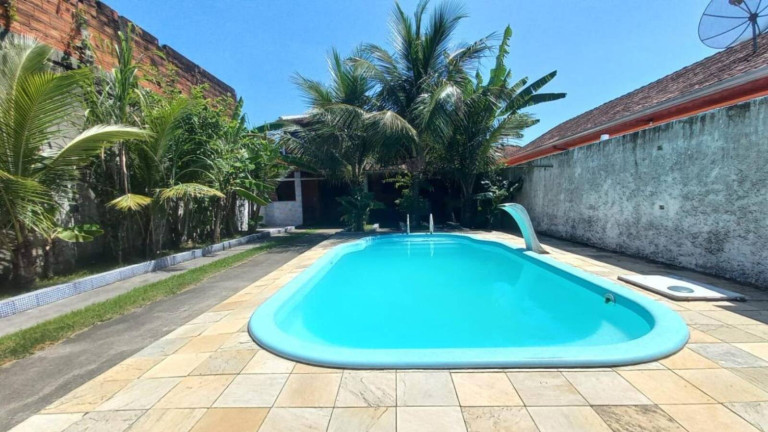 Imagem Sobrado com 3 Quartos à Venda, 300 m² em Itanhaém Imagem Sobrado com 3 Quartos à Venda, 300 m² em Itanhaém