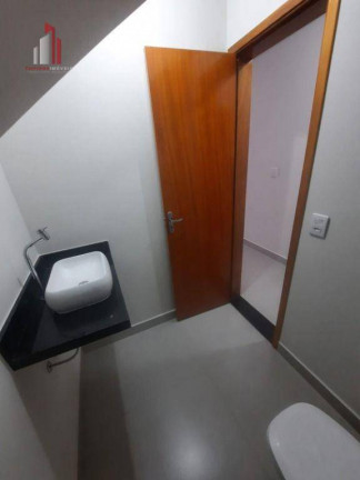 Imagem Sobrado com 3 Quartos à Venda, 140 m² em Vila Dos Remédios - São Paulo Imagem Sobrado com 3 Quartos à Venda, 140 m² em Vila Dos Remédios - São Paulo