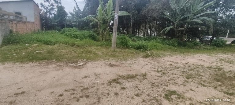 Terreno à Venda, 350 m² em Bombas - Bombinhas