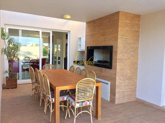 Imagem Casa de Condomínio com 3 Quartos à Venda, 254 m² em Centro - Xangri-la