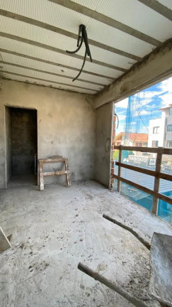 Foto do imóvel Apartamento com 3 Quartos à Venda, 92 m² em Canasvieiras - Florianópolis
