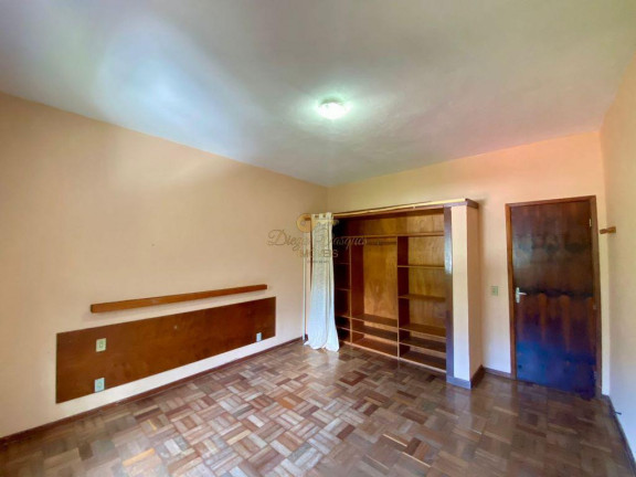 Imagem Casa com 3 Quartos à Venda, 181 m² em Albuquerque - Teresópolis Imagem Casa com 3 Quartos à Venda, 181 m² em Albuquerque - Teresópolis
