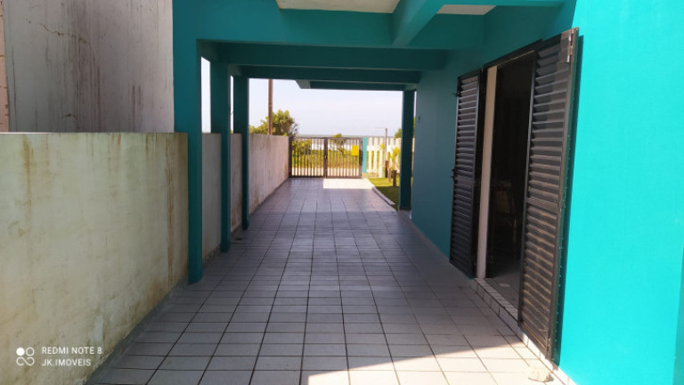 Imagem Sobrado com 4 Quartos para Temporada, 232 m² em Balneário Uirapuru - Itapoá Imagem Sobrado com 4 Quartos para Temporada, 232 m² em Balneário Uirapuru - Itapoá