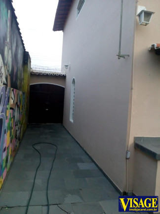 Imagem Casa com 3 Quartos à Venda, 250 m² em Cid. Jardim - Jacareí Imagem Casa com 3 Quartos à Venda, 250 m² em Cid. Jardim - Jacareí