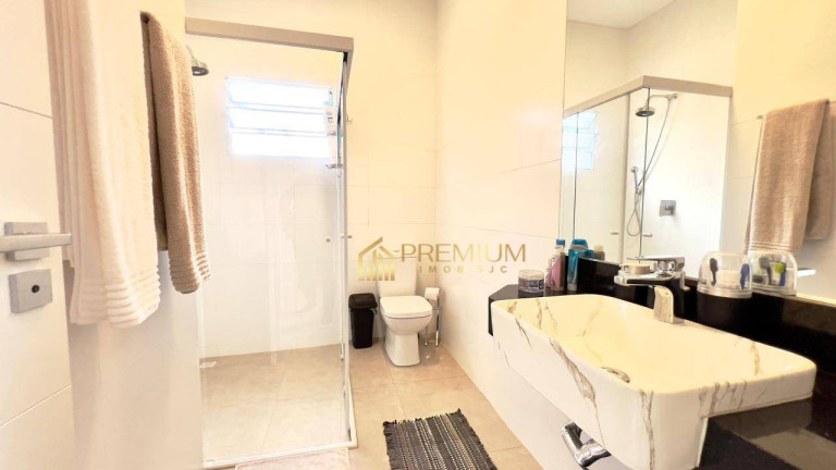 Imagem Casa com 7 Quartos à Venda, 400 m² em Pouso Alegre - Santa Isabel Imagem Casa com 7 Quartos à Venda, 400 m² em Pouso Alegre - Santa Isabel