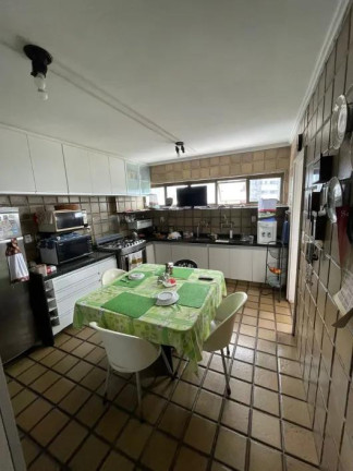 Imagem Apartamento com 4 Quartos à Venda, 228 m² em Graças - Recife