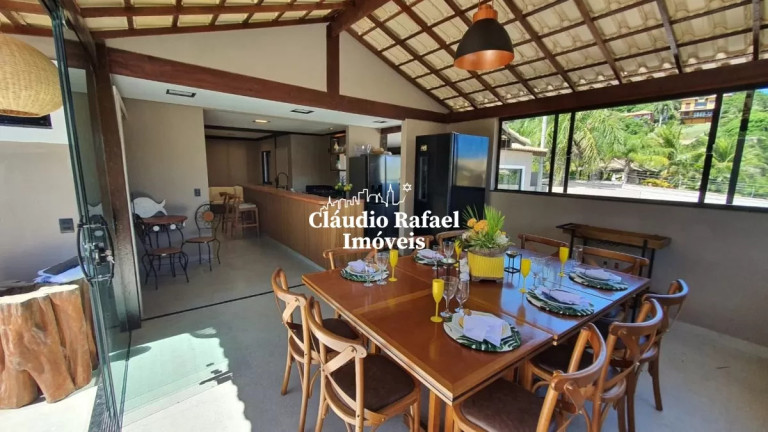 Imagem Casa com 6 Quartos à Venda, 298 m² em Ferradurinha - Armação Dos Búzios Imagem Casa com 6 Quartos à Venda, 298 m² em Ferradurinha - Armação Dos Búzios