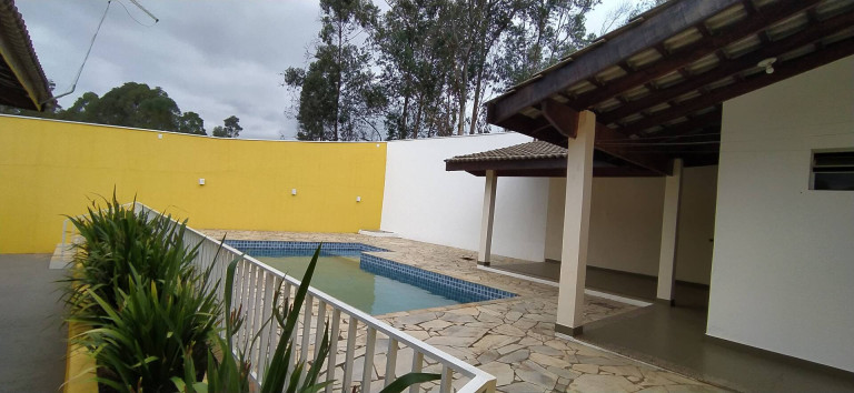 Imagem Chácara com 3 Quartos à Venda, 402 m² em Jundiaizinho (terra Preta) - Mairiporã